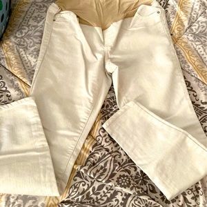 Old Navy maternity rockstar skinny jeans